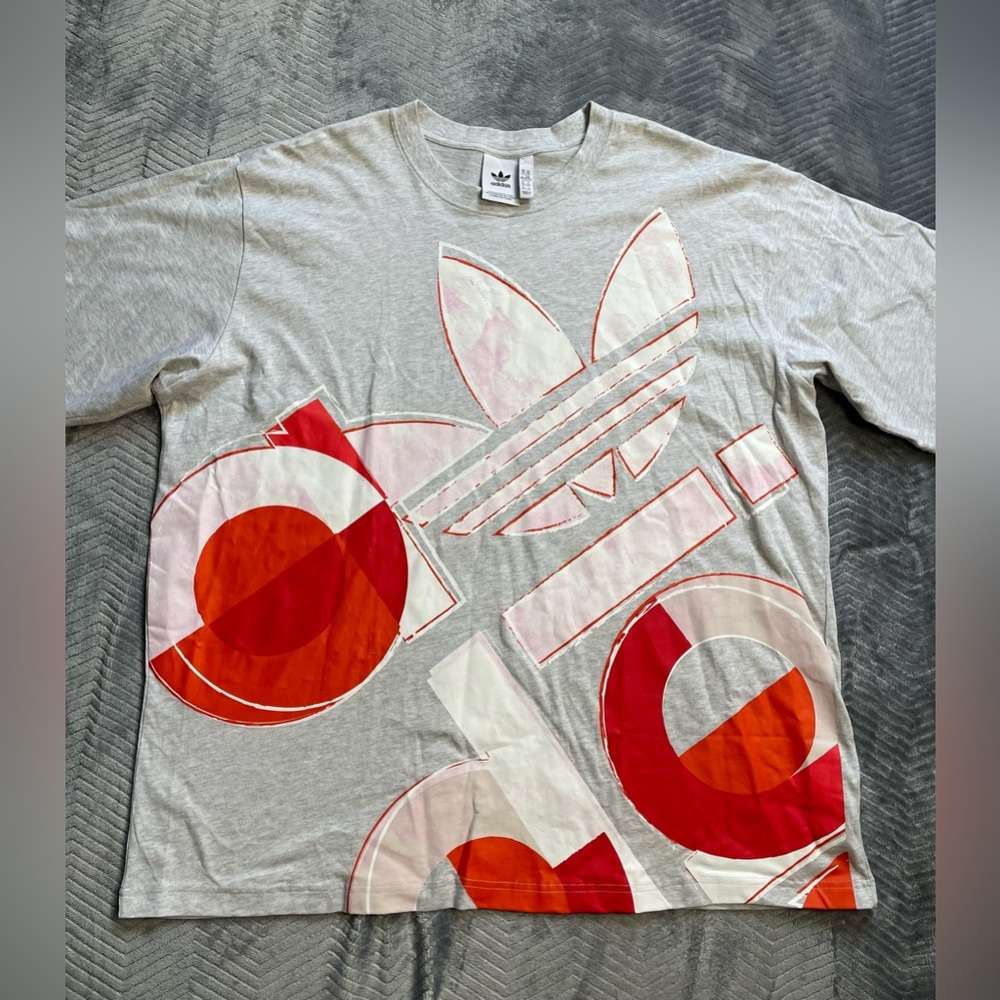 Mens‎ Adidas Bold Graphic Retro Graffiti Tee Gray 2XL